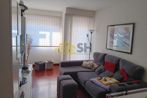 2 bedrooms Apartment in Porto, Portugal No. 202345