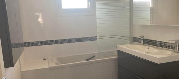 5 bedrooms House in Ris-Orangis, France No. 174946 5