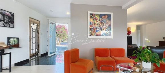 4 bedrooms House in Saint-Caprais-de-Bordeaux, France No. 340716 5