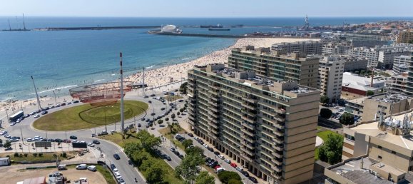 4 bedrooms Apartment in Matosinhos, Portugal No. 140450 4