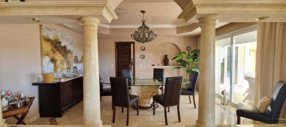 6 bedrooms Villa in Marbella, Spain No. 144447 31