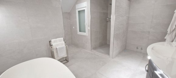 6 bedrooms Villa in Marbella, Spain No. 144447 49