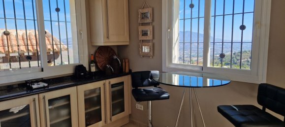 6 bedrooms Villa in Marbella, Spain No. 144447 32