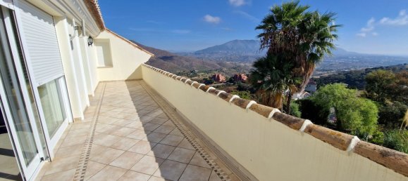 6 bedrooms Villa in Marbella, Spain No. 144447 39