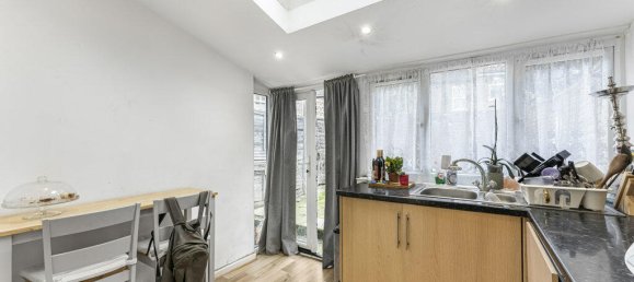 Дом с 2 спальнями в Лондон, Великобритания № 8717 2