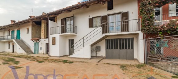 2 rooms House in Cuneo, Italy No. 154875 5