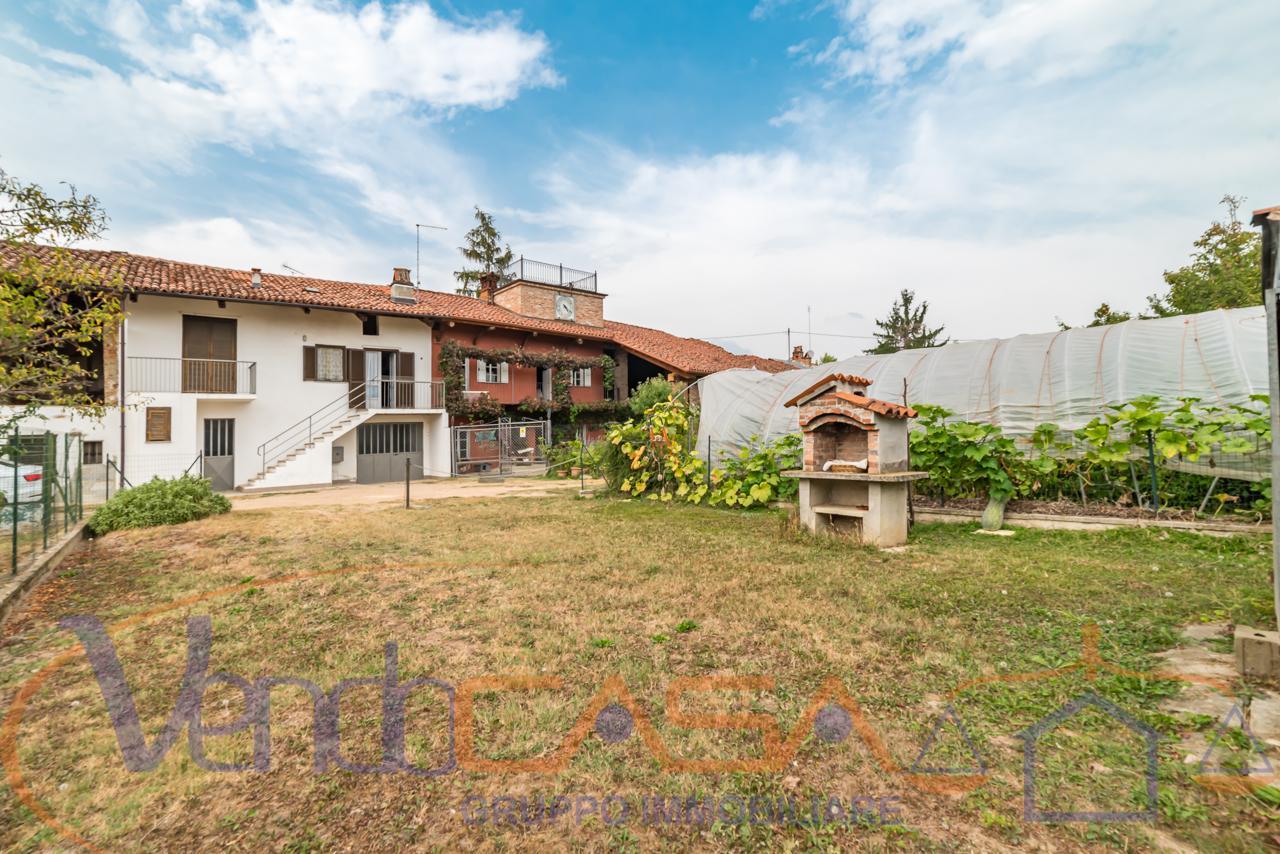 2 rooms House in Cuneo, Italy No. 154875