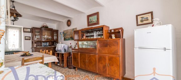 2 rooms House in Cuneo, Italy No. 154875 7