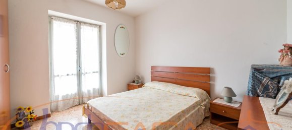 2 rooms House in Cuneo, Italy No. 154875 15