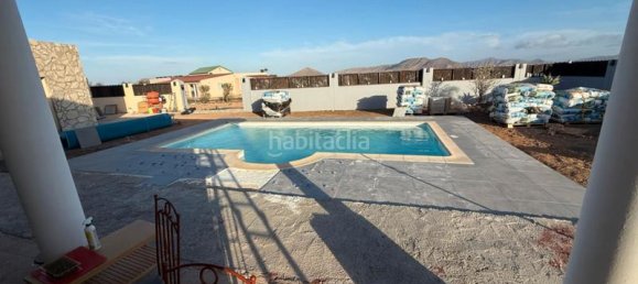 Дом с 3 спальнями в Фуэртевентура, Испания № 188122 4