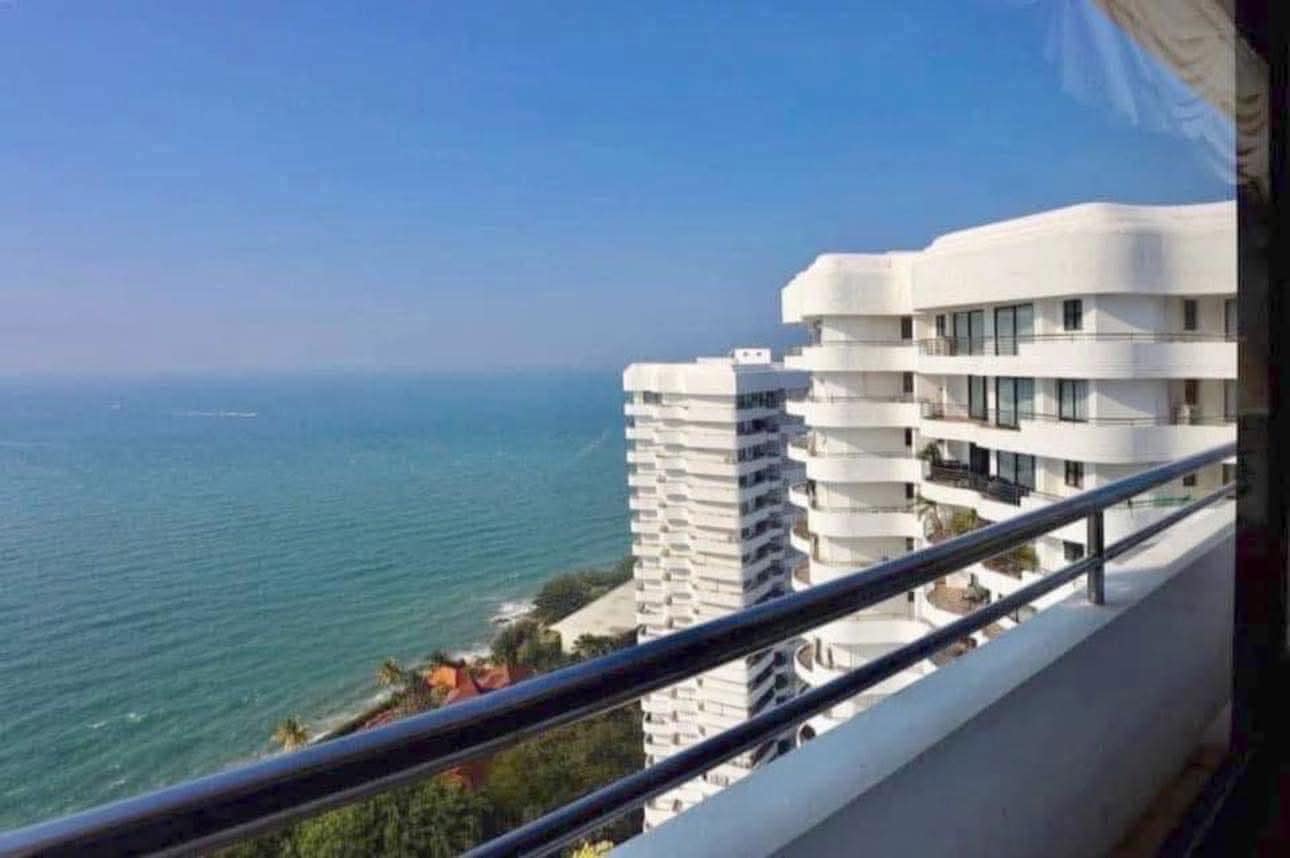 2 bedrooms Condo in Pattaya, Thailand No. 26566