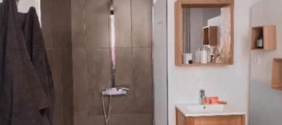 Вилла с 2 спальнями в Бордо, Франция № 104702 2