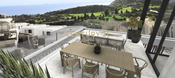 4 bedrooms Villa in Agios Tychonas, Cyprus No. 776 3