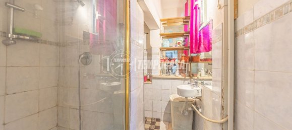 1 bedroom Apartment in Rome, Italy No. 357030 21