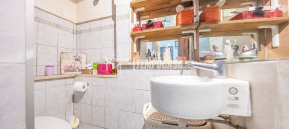 1 bedroom Apartment in Rome, Italy No. 357030 20