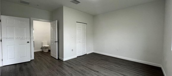 Apartamento T2 em Miami, USA N.º 615605 7