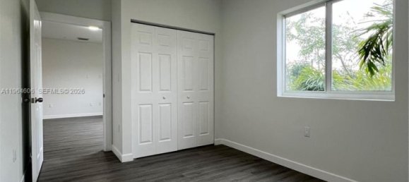 Apartamento T2 em Miami, USA N.º 615605 3