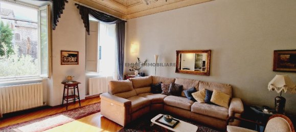 Квартира с 6 комнатами в Асколи Пичено, Италия № 35070 4