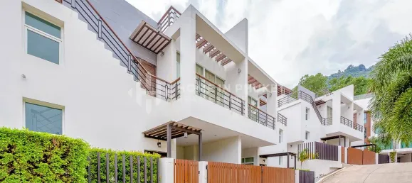 2 bedrooms Condominium for sale in Kata, Phuket, Southern Thailand, Thailand № 60386 19
