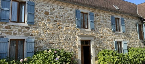 4 bedrooms House in Navarrenx, France No. 330491 3