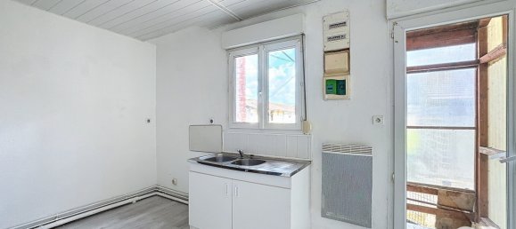 Casa de 1 dormitorio en Les Islettes, France No. 240240 4