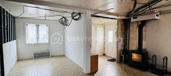 Casa de 3 dormitorios en Auchel, France No. 46539 2