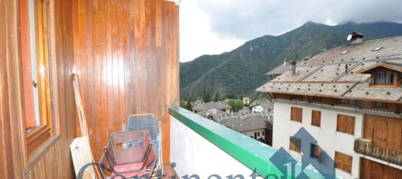 Studio in Piazzatorre, Italy No. 81901 6