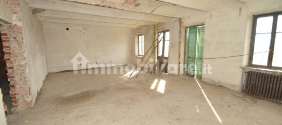 4 bedrooms House in Moriondo Torinese, Italy No. 158601 23