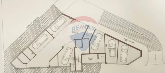 1 room Garage in Città Sant'Angelo, Italy No. 130073 5