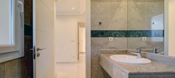 Квартира с 3 спальнями в Марбелья, Испания № 31200 5