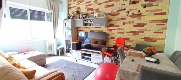3 rooms Apartment in Cinisello Balsamo, Italy No. 287563 3