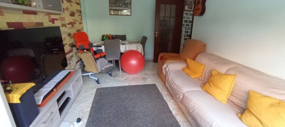 3 rooms Apartment in Cinisello Balsamo, Italy No. 287563 5