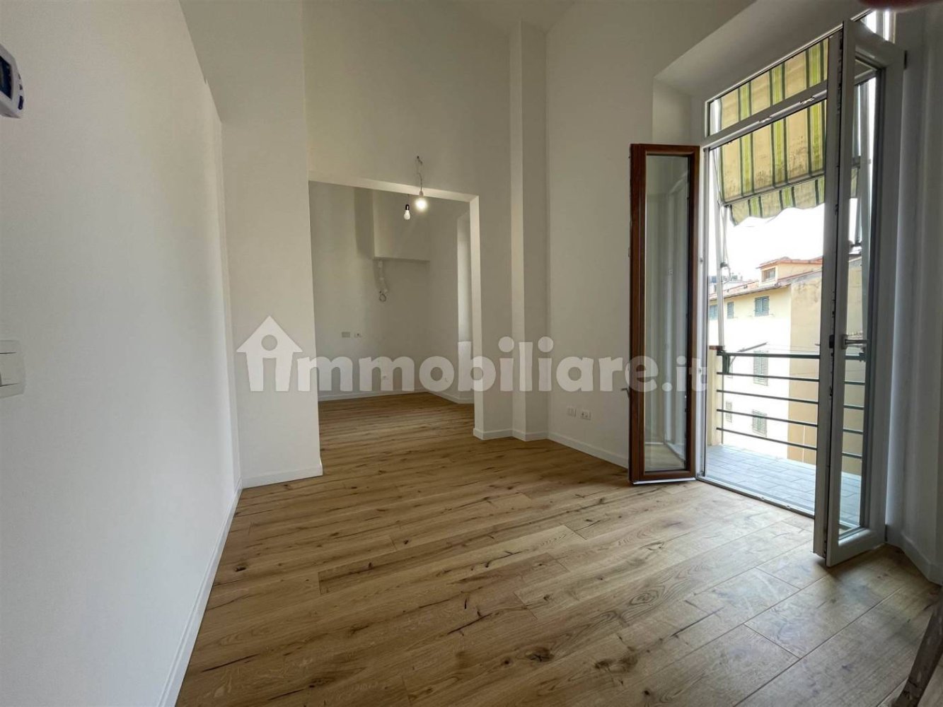 2 bedrooms Apartment in Florence, Italy No. 362356