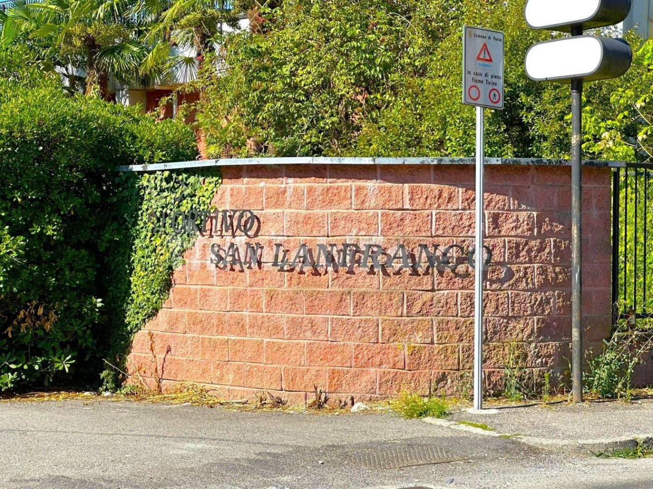 Коммерческая недвижимость с 5 комнатами в Павия, Италия № 367703