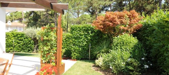 6 rooms Villa in Udine, Italy No. 113077 17