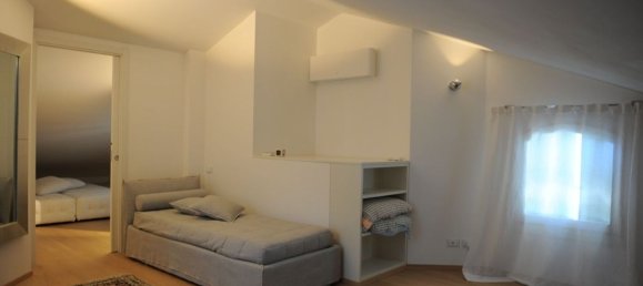 6 rooms Villa in Udine, Italy No. 113077 10