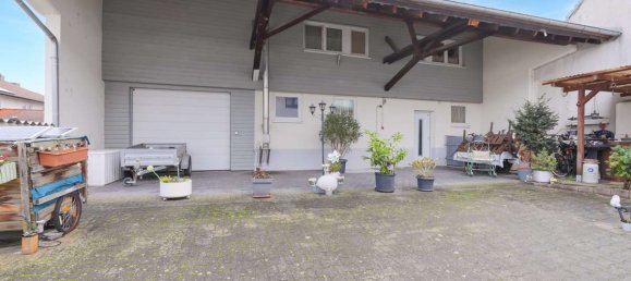 5 rooms Townhouse in Karlsruhe, Germany No. 77534 3