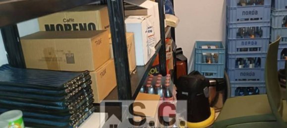 210m² Commercial property in Mirano, Italy No. 285055 25