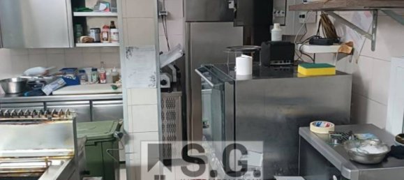 210m² Commercial property in Mirano, Italy No. 285055 21