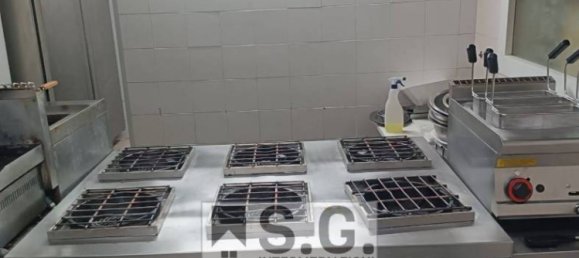 210m² Commercial property in Mirano, Italy No. 285055 17