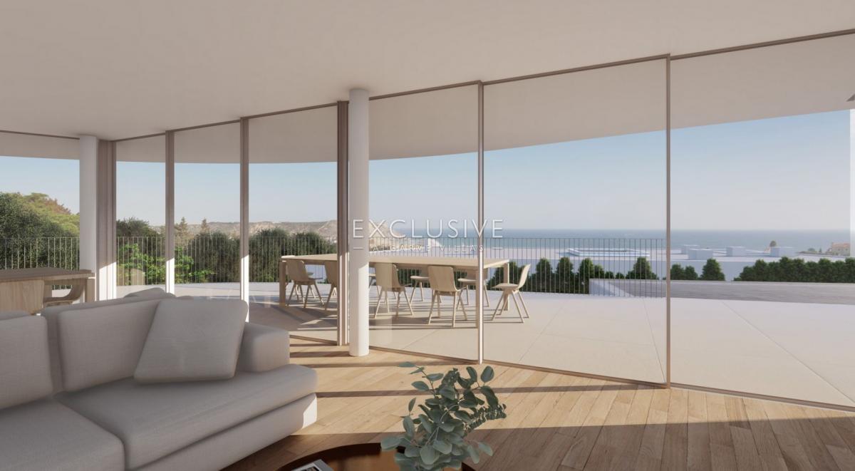 Вилла с 4 спальнями в Лагуш, Португалия № 7492