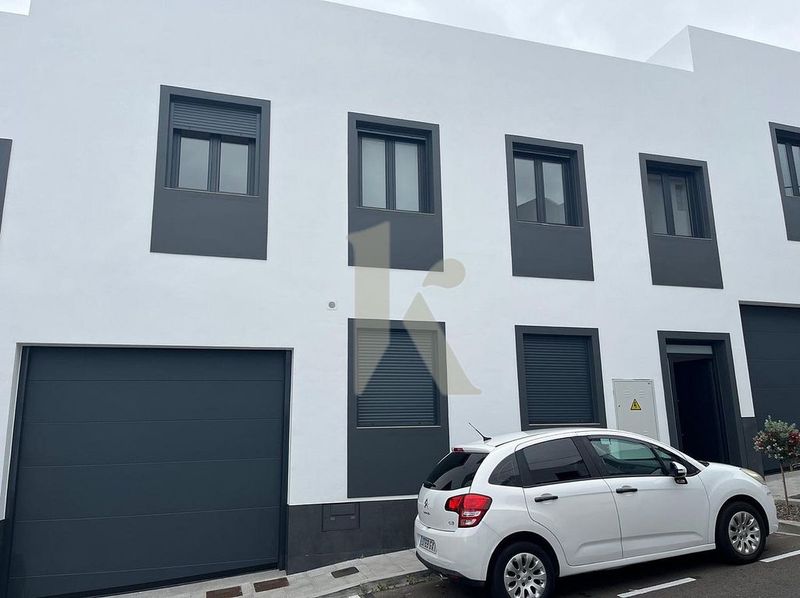 3 chambres Maison de ville à Los Realejos, Spain No. 240360