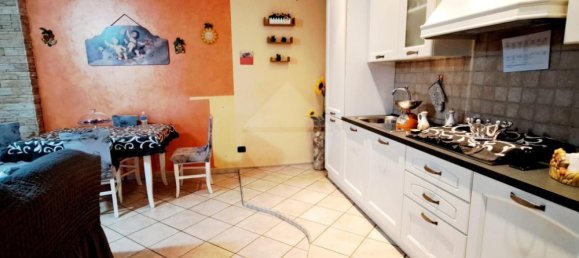 3-Zimmer Wohnung in Bari, Italy, Nr. 39577 9