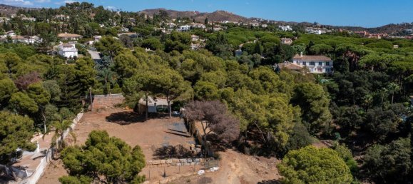  Land in Marbella, Spain No. 152077 2