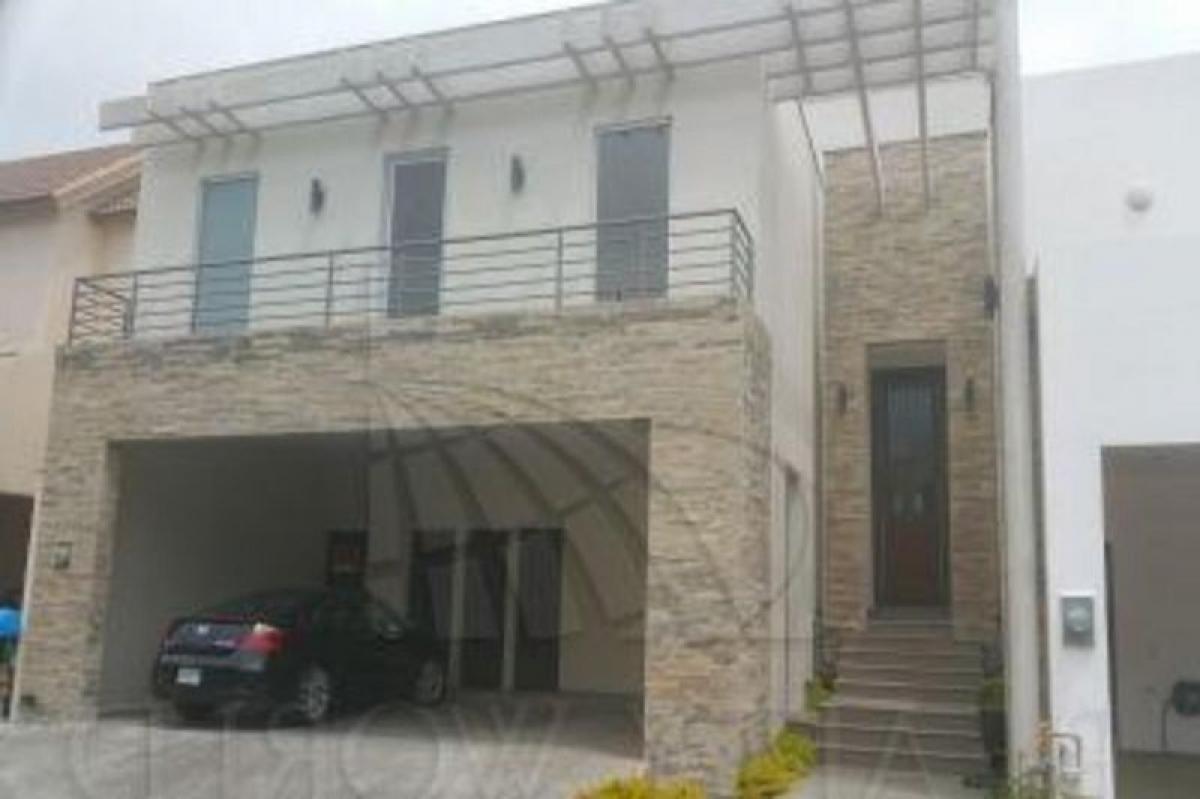 Casa de 4 dormitorios en Nuevo León, Mexico No. 147688