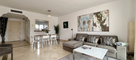 2 chambres Appartement à Estepona, Spain No. 180657 4
