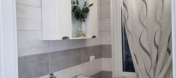 3 rooms Apartment in Fermo, Italy No. 153455 20