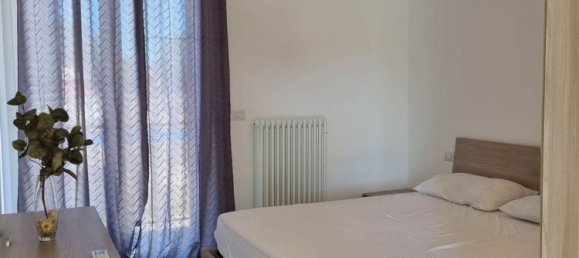 3 rooms Apartment in Fermo, Italy No. 153455 10