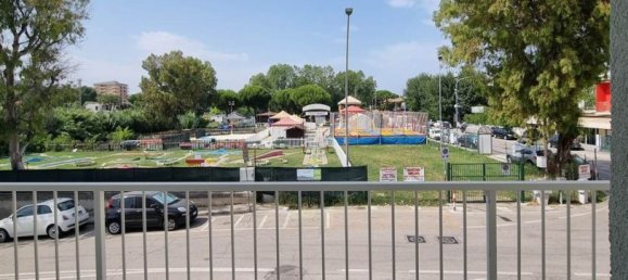 3 rooms Apartment in Fermo, Italy No. 153455 23