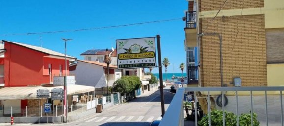 3 rooms Apartment in Fermo, Italy No. 153455 24